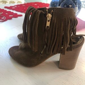 Cute suede fringe block heels